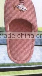 Pink Washable Closed Toe Indoor Slipper Women Slipper thumbnail-1