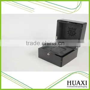 Luxury High Quality Carbon Fiber Watch Box With Button Lock thumbnail-6