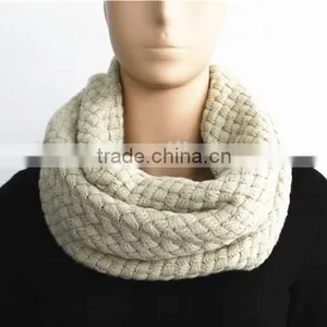 Solid Color Braid Pattern Knitted Snood thumbnail-1