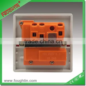 15A Africa Socket With 1gang Switch and Indicator Light Electric Wall Switch thumbnail-3