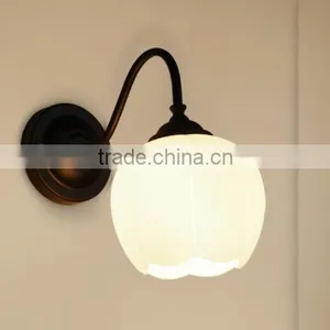 High Quality Cheap Price Glass Round Shape Wall Light Indoor Decor Wall Lamp Iron Base Wall Lamp thumbnail-1