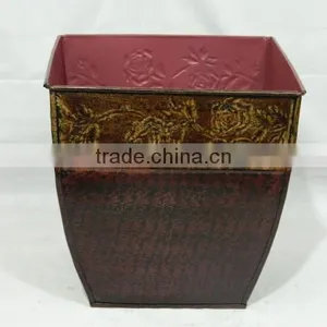 Iron Planter thumbnail-1