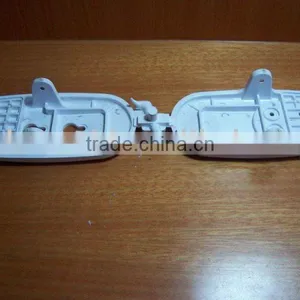 Custom-made Plastic Injection Mould thumbnail-1