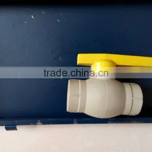 China Supplier High Quality PPR Raw Material , Ppr Pipe Fittings, Plastic Ppr Ball Valve thumbnail-1