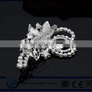 Fashion Temperament Types of High-end Women's Brooch Fashion Crystal Jewelry and Scarf Buckle thumbnail-2