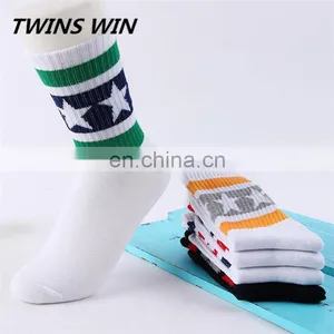 Factory Price Top Quality America 2018 Winter New Fashion Novelty Colorful Cotton Star Design Ankle Socks for Children thumbnail-4