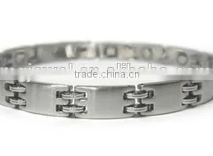 Men's Strong Waterproof Nano Titanium Germanium Magnetic Bracelet thumbnail-1