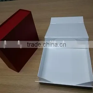 Custom Magnet Closed Paper Gift Foldable Box thumbnail-1