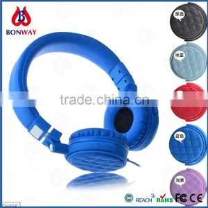 Super-bass Stereo Foldable Leather Headset for Travelling thumbnail-1
