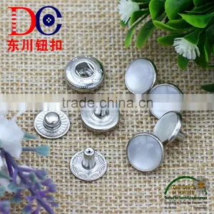 China Manufacture Metal Button Pearl Cover Snap Button for Suit thumbnail-1