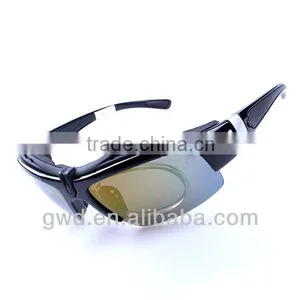 New Fashion UV400 Polarized Lens Sports Glasses thumbnail-1