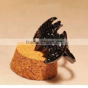 Black Crystal Studded Bat Shape Double Finger Holes Punk Style Ring thumbnail-6