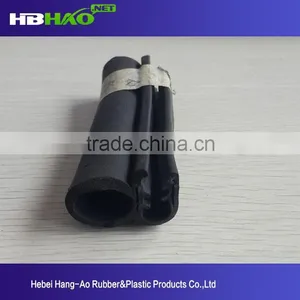 Rubber Sealing Strip/Extrution Profile/Extruded Epdm Hard Foam Rubber Seal thumbnail-1