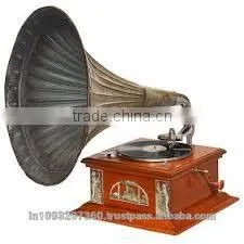Beautiful Wooden Craved Gramophone With Brass Horn, Item Number Sai-1056 thumbnail-1