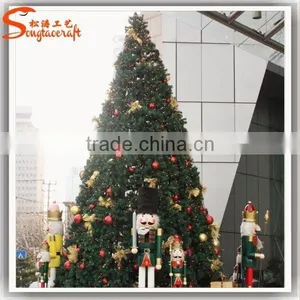 Direct Manufacturer Snowing Artificial Christmas Tree thumbnail-5