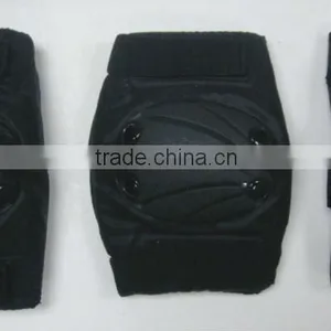 China Wholesale Effective Ski Skate Knee Elbow Pads thumbnail-1