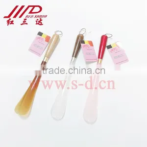 Wood Shoehorn thumbnail-1