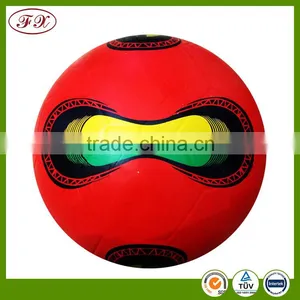 Mini Size Football 6 Inch Rubber Soccer Ball thumbnail-3