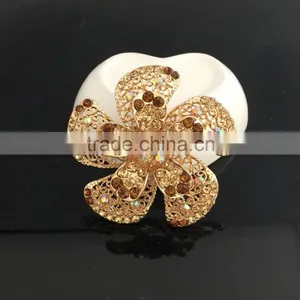 AB Crystal Rhinestone Flower Brooch,Colorful Rhinestone Brooch Pin,Brooches And Pins For Wedding thumbnail-2