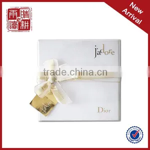 Paper Luxury Custom Perfume Gift Box thumbnail-1