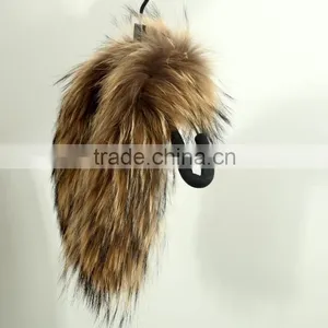 Wholesale Natural Raccoon Fur Hood Trim / Detachable Fur Collars / Fur Scarf thumbnail-6