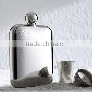 High Quality 5oz Flask Flagon With Cigarette Case and Leather thumbnail-6