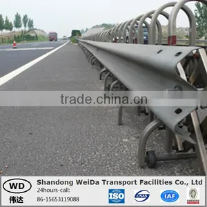 Curved Steel Beam Guardrail thumbnail-2