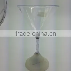 Champagne Glass thumbnail-2