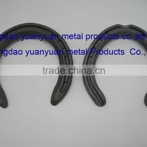 Factory Direct Sales High Quality Wholesale Price Casting Iron Horseshoes thumbnail-1