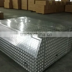 Aluminum Ute Canopy thumbnail-3