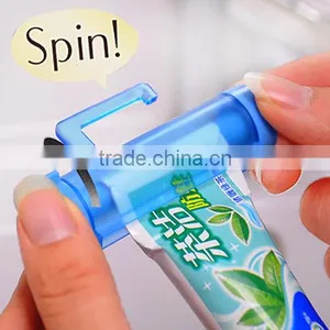 Ceative Manual Control Rolling Plastic Toothpaste Tube Squeezer thumbnail-1