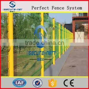 Hot Selling Pvc Coated Welded Wire Mesh Fence With Low Price thumbnail-3
