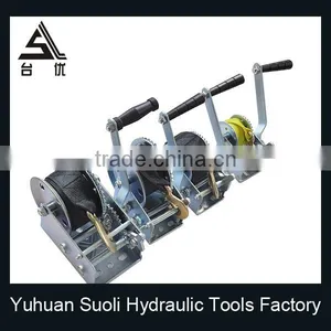 Manufacturing 1200lbs Galvanized Manual Jeep Winch With Strap thumbnail-3
