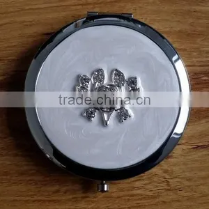 Ivory Epoxy Resin Coated Folding Makeup Mirror With Flower Decor thumbnail-1