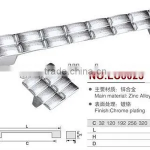 Crystal Cabinet Door Pull thumbnail-1