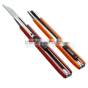 CN008 Retactable Cutting Knife With 30 Degree Stainless Steel Snap off Blade thumbnail-1