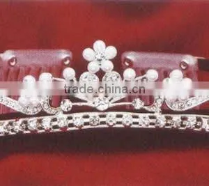 High Quality Fashion Pearl Rhienstone Tiaras Bridal Hair Comb thumbnail-1