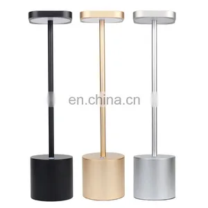 Wholesale Modern Design Battery Usb Rechargeable Led Waterproof IP54 Outdoor Restaurant Dinner Table Lamp thumbnail-2