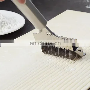 High Grade Stainless Steel Noodle Lattice Roller Pasta Cutter Wheel Pasta Spaghetti Maker Noodle Dough Cutter thumbnail-3