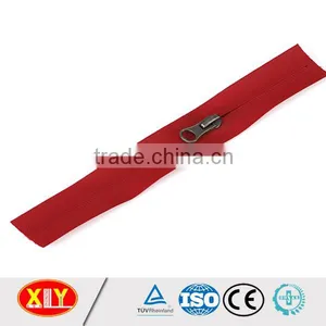 China XLY Zipper #8 Close End Thumb Puller Waterproof Zipper thumbnail-2