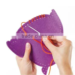 High Quality Cheap Colorful Plastic Sewing Needles For Adults And Children thumbnail-5