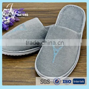 Wholesale Traveling Foldable Slippers Customized Disposable Slippers thumbnail-1
