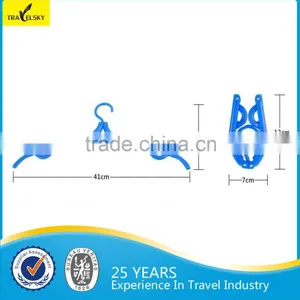Lightweight Travel Foldable Plastic Clothes Hanger thumbnail-2