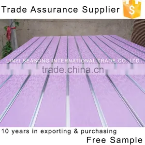 China Linyi 1220*2440*15mm White Melaminie Mdf Woden Slatwall Aluminium Inserts thumbnail-2