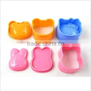 3PCS BENTO RICE ROLL MAKER SET OF RABBIT,BEAR,CAT SHAPED thumbnail-2