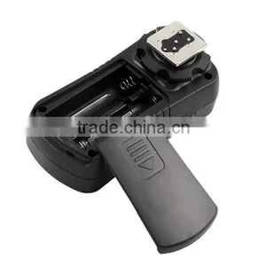Yongnuo RF605N Flash Trigger With Lcd Display for Nikon D4, D3x,D800E, D800, D700,D610, D600, D7100, D7000, D90 thumbnail-4