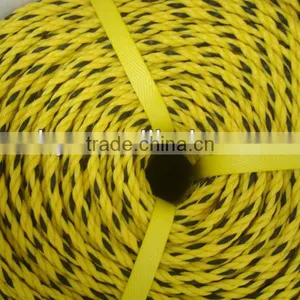 3 Strands PE Twisted Color Rope thumbnail-1