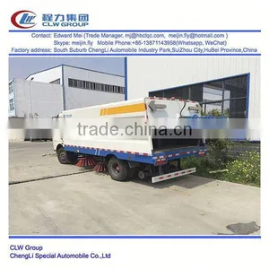 Dongfeng 4*2 Type 120hp 6 Ton Manual Road Sweeper thumbnail-3