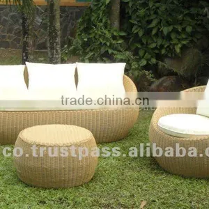 Outdoor Sofa Set thumbnail-1