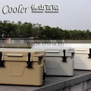 OEM Rotomoulding Plastic Food Insulation Box thumbnail-1